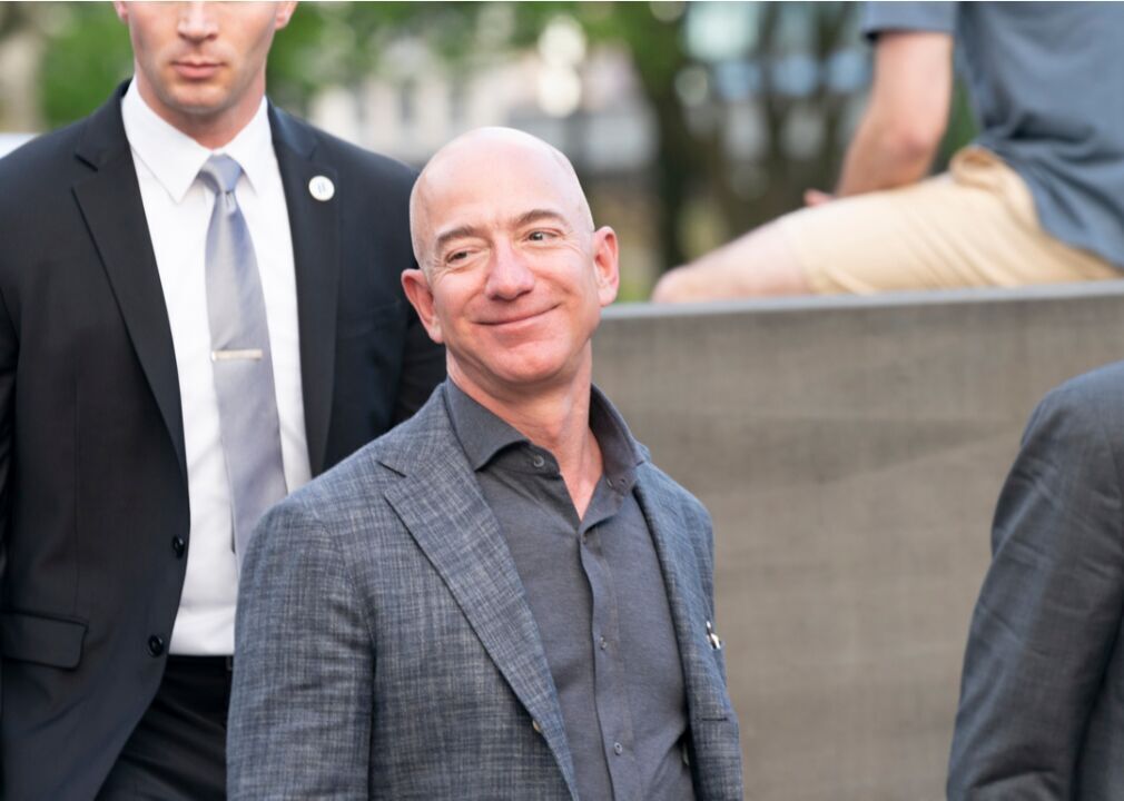 Richest people in the world